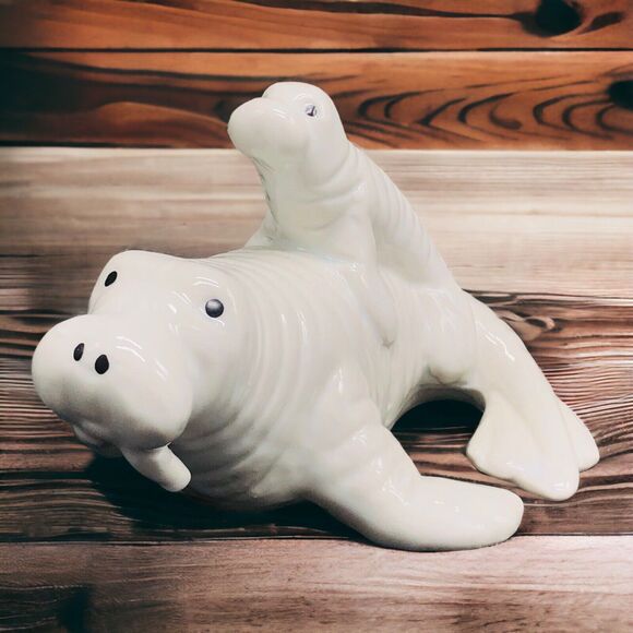 Vintage Other - White Ceramic MOM Dad AND BABY WALRUS FIGURINE Zoo Aquarium Souvenir ￼GOT